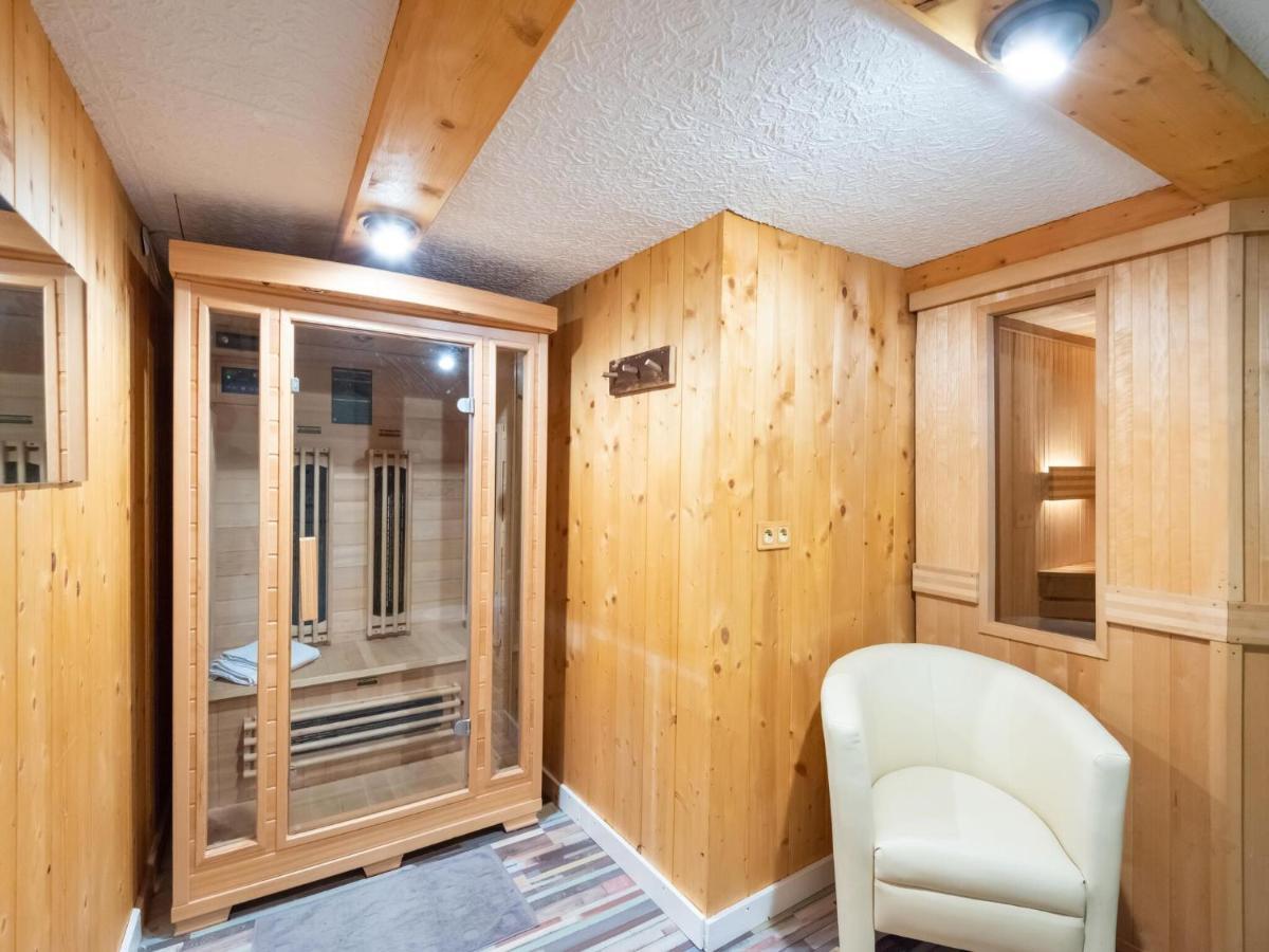 Apartment In Bichlbach With A Shared Sauna エクステリア 写真